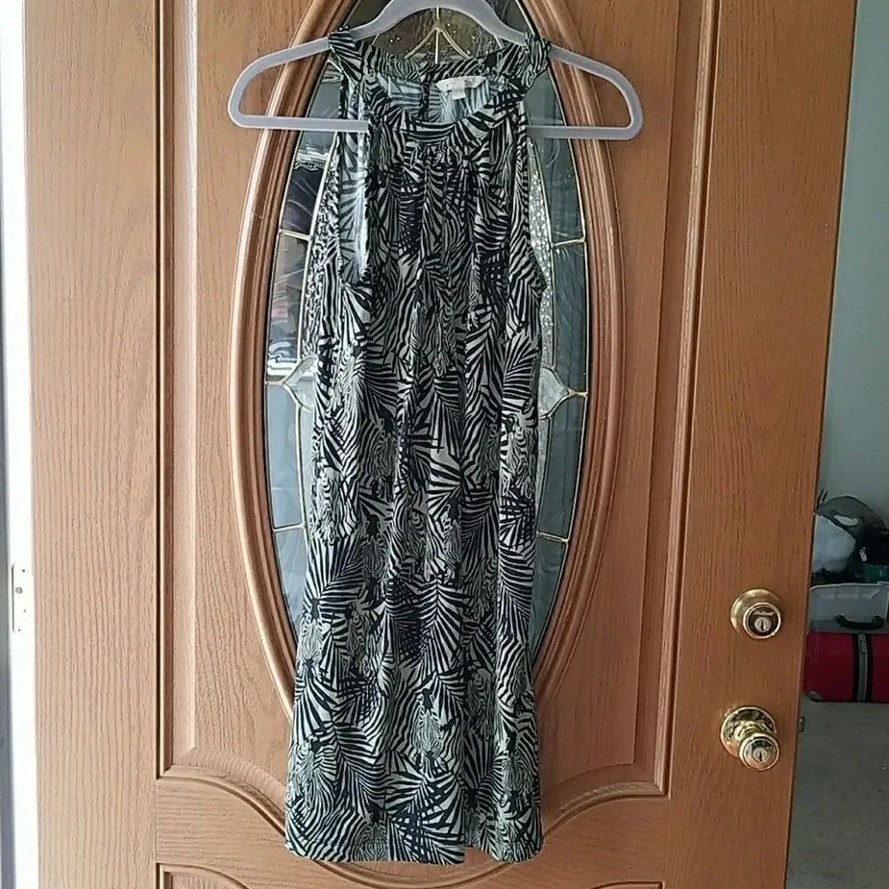 Banana Republic Olive green zebra print Sz. S
